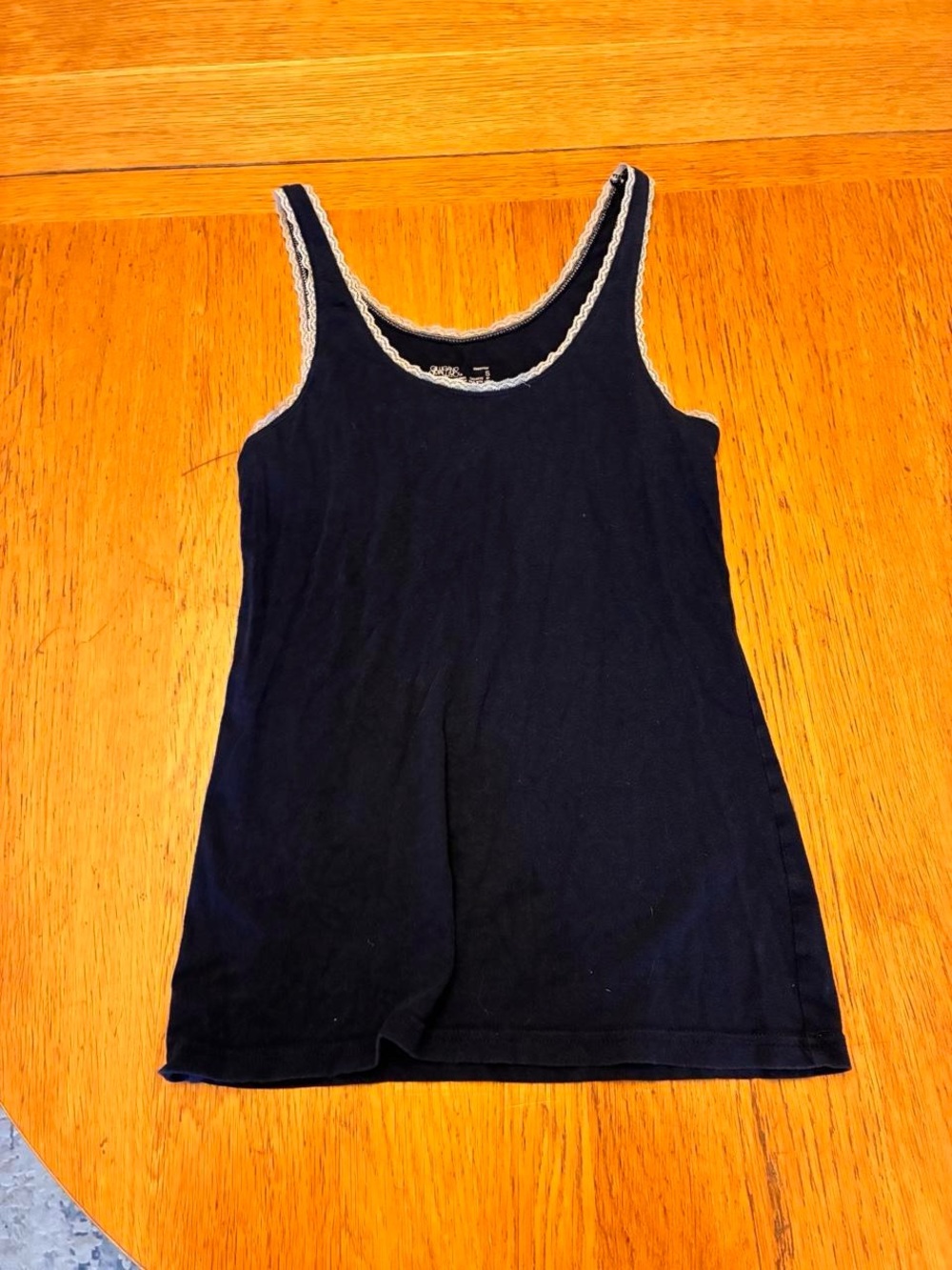 Gilligan & O'Malley Navy Tank with White Contrast Trim